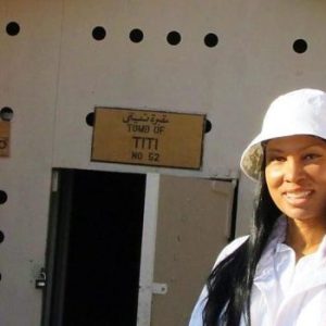 Meet Woni Spotts: The First Black Woman to Travel to Every Country in the World